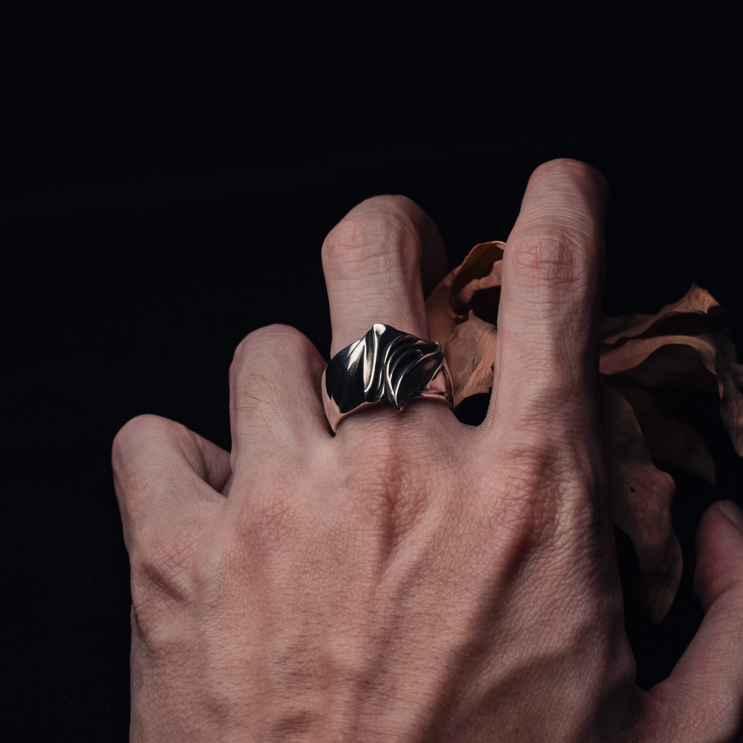 "𝐑𝐞𝐭𝐫𝐨" 2025