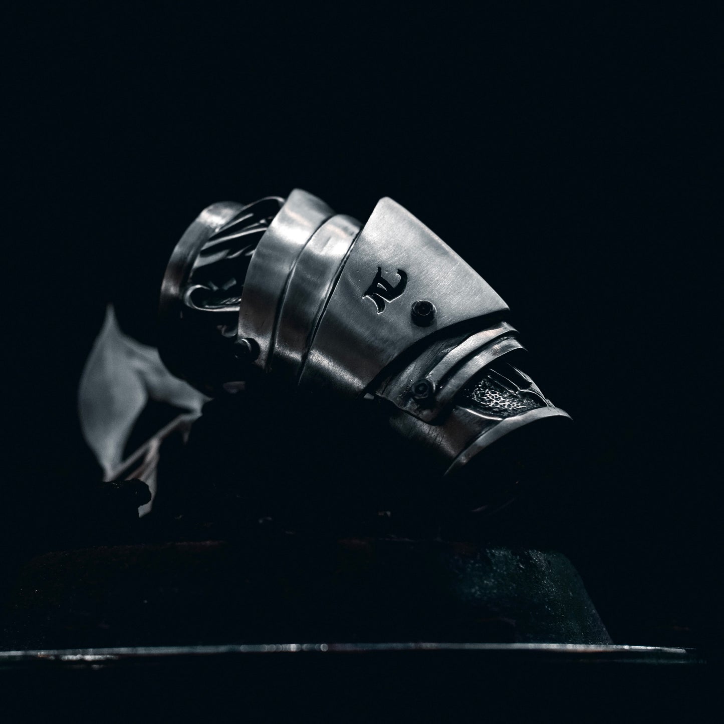 "𝐊𝐧𝐢𝐠𝐡𝐭" - 铠