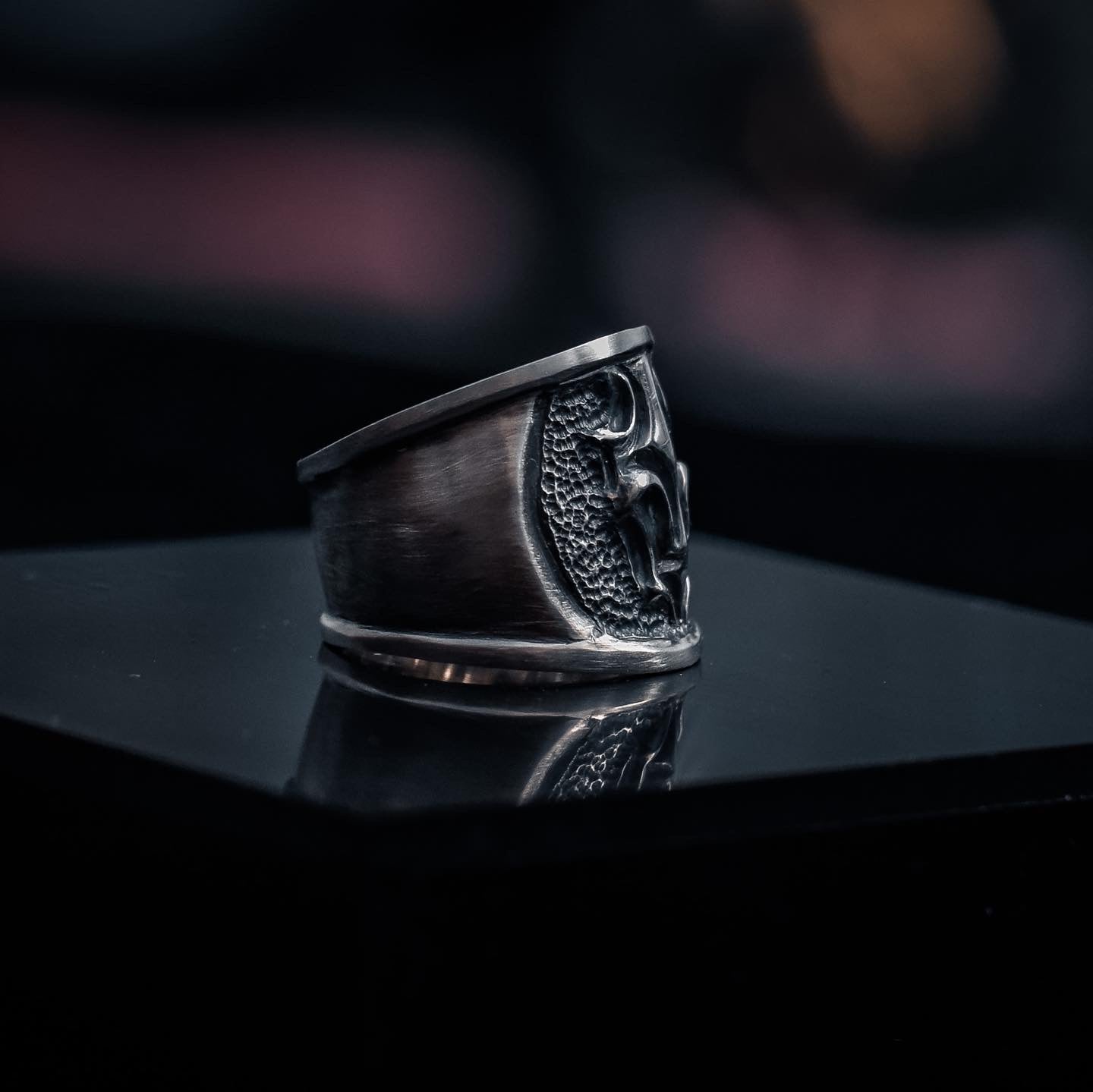"𝐊𝐧𝐢𝐠𝐡𝐭" - Valor
