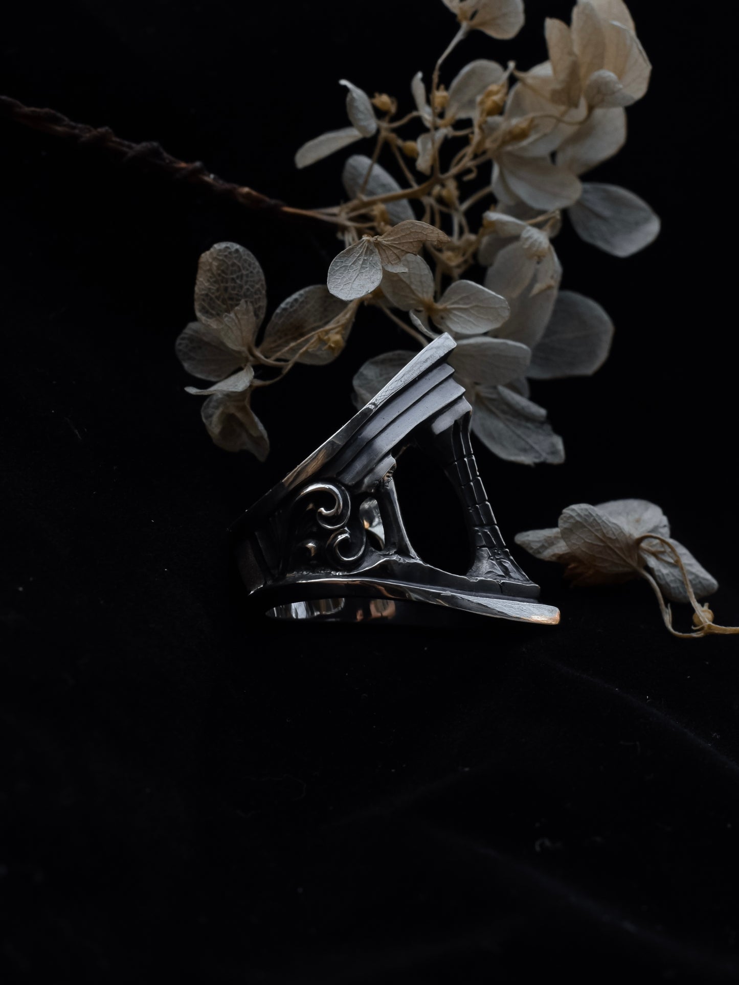 "𝐏𝐚𝐫𝐭𝐡𝐞𝐧𝐨𝐧 𝐈𝐈"